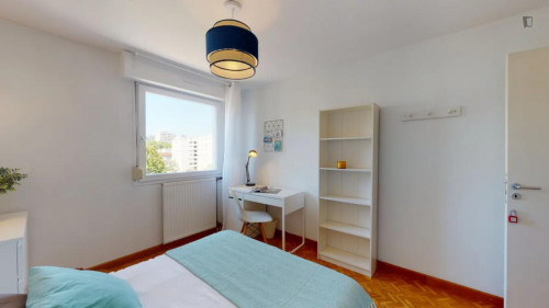 Inviting double bedroom in Gerland