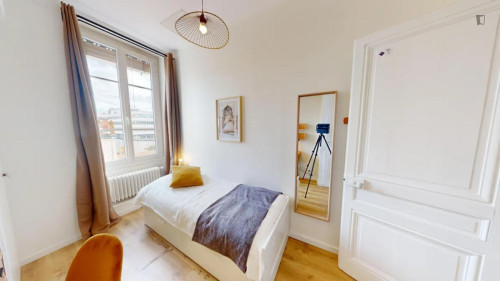 Comfy single bedroom near Université Lumière Lyon 2