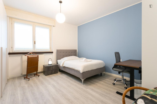 Welcoming 4-bedroom apartment near Parco La Spezia