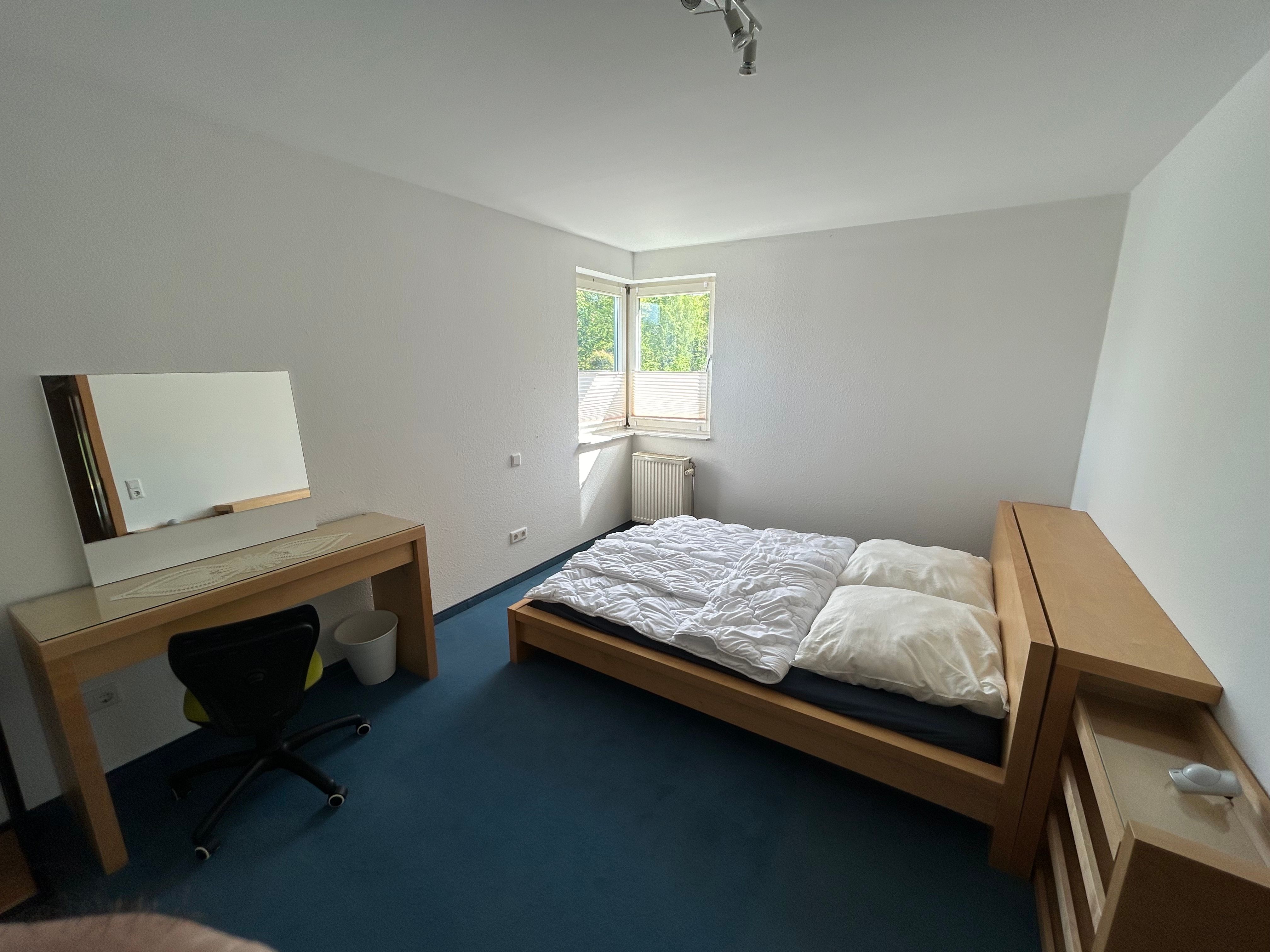Fantastic Apartment With Balcony In Duisburg Grossenbaum - 14