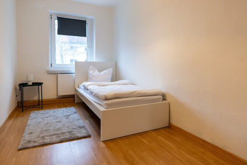 Furnished 4-Room Apartment in Halle (Saale) – Ideal for Professionals and Students