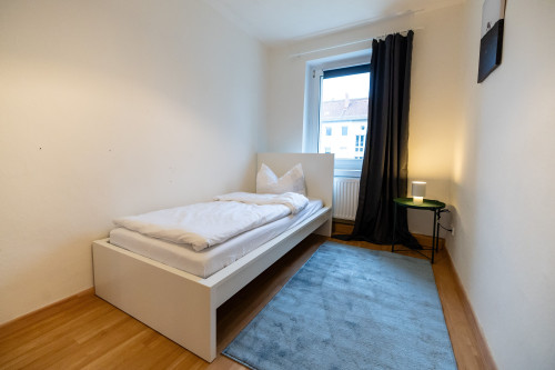 Furnished 4-Room Apartment in Halle (Saale) – Ideal for Professionals and Students