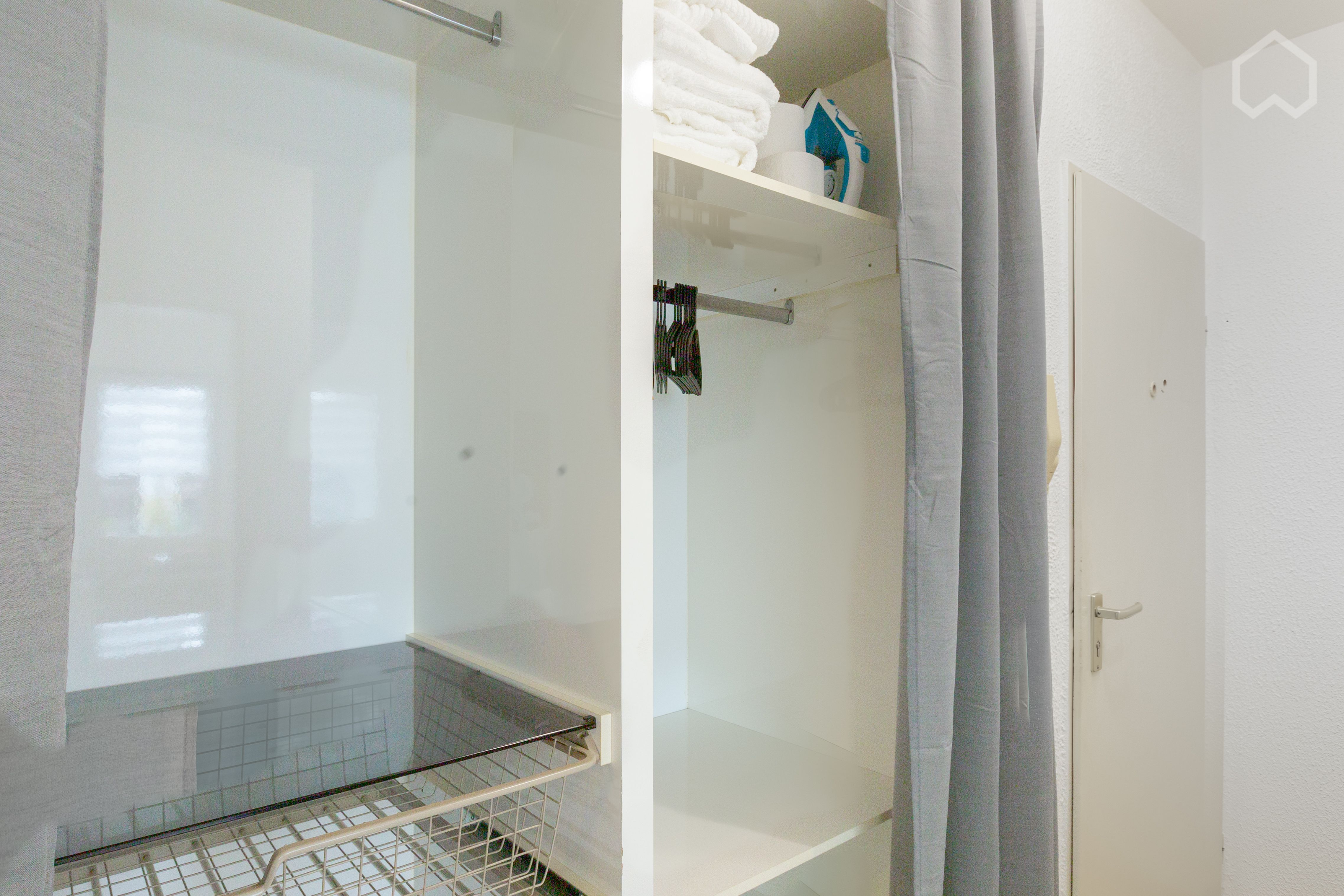 Bright, Modern Apartment In The City Centre Of Leverkusen (close To Main Station, Car Park Optional) - 7