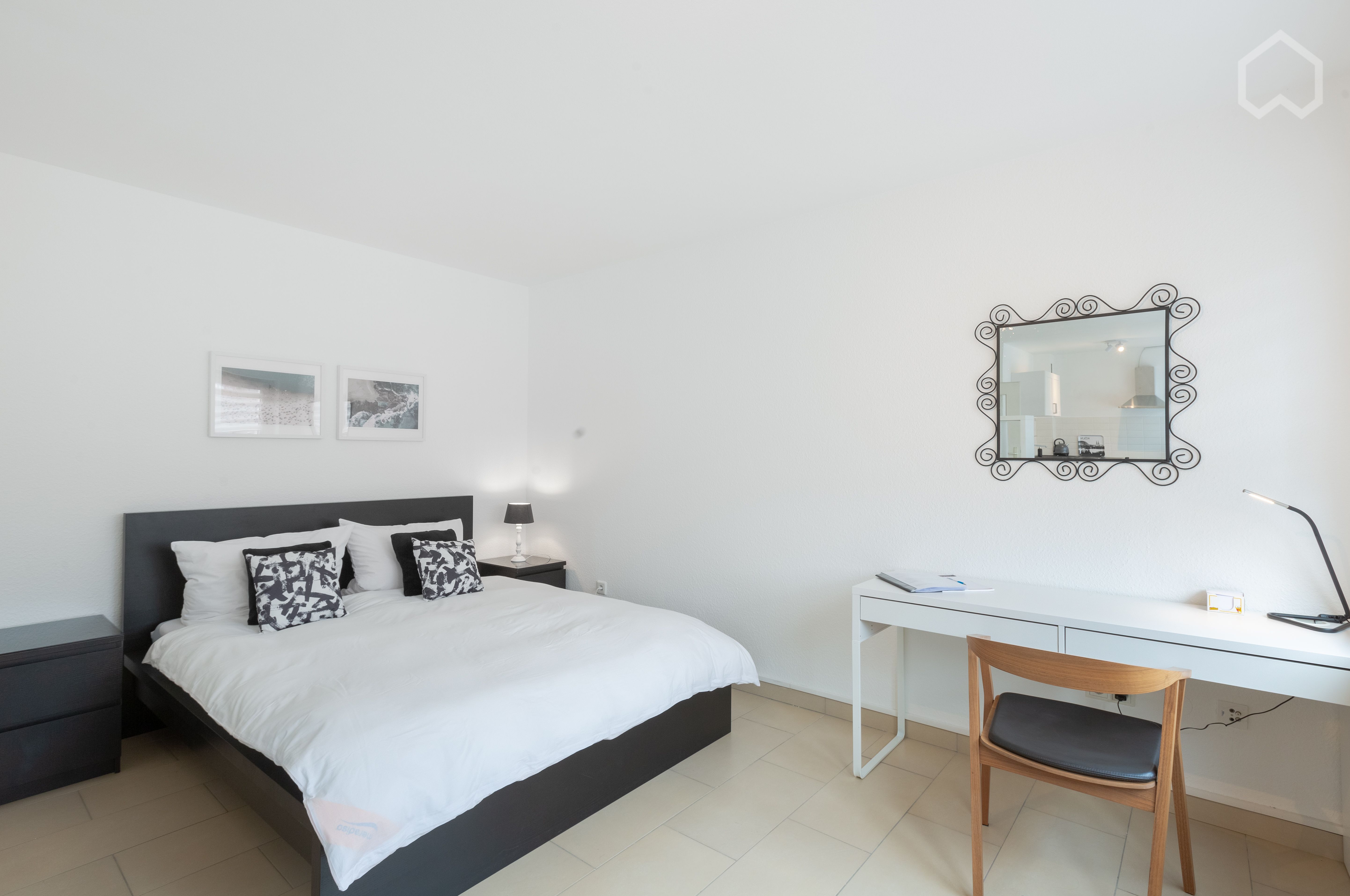 Bright, Modern Apartment In The City Centre Of Leverkusen (close To Main Station, Car Park Optional) - 14