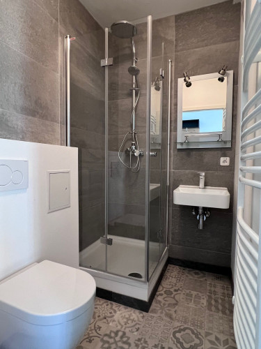 2 separate bedrooms | Central | fully equipped kitchen | terrace | near Uniklinik and Josefinum - Gallery - 2