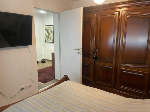 Hochwertig voll möblierte 2–Raum Wohnung mit Garten in Besigheim zur Zwischenmiete