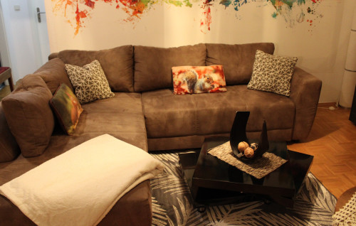 Balconyapartment , near central railway station and garden