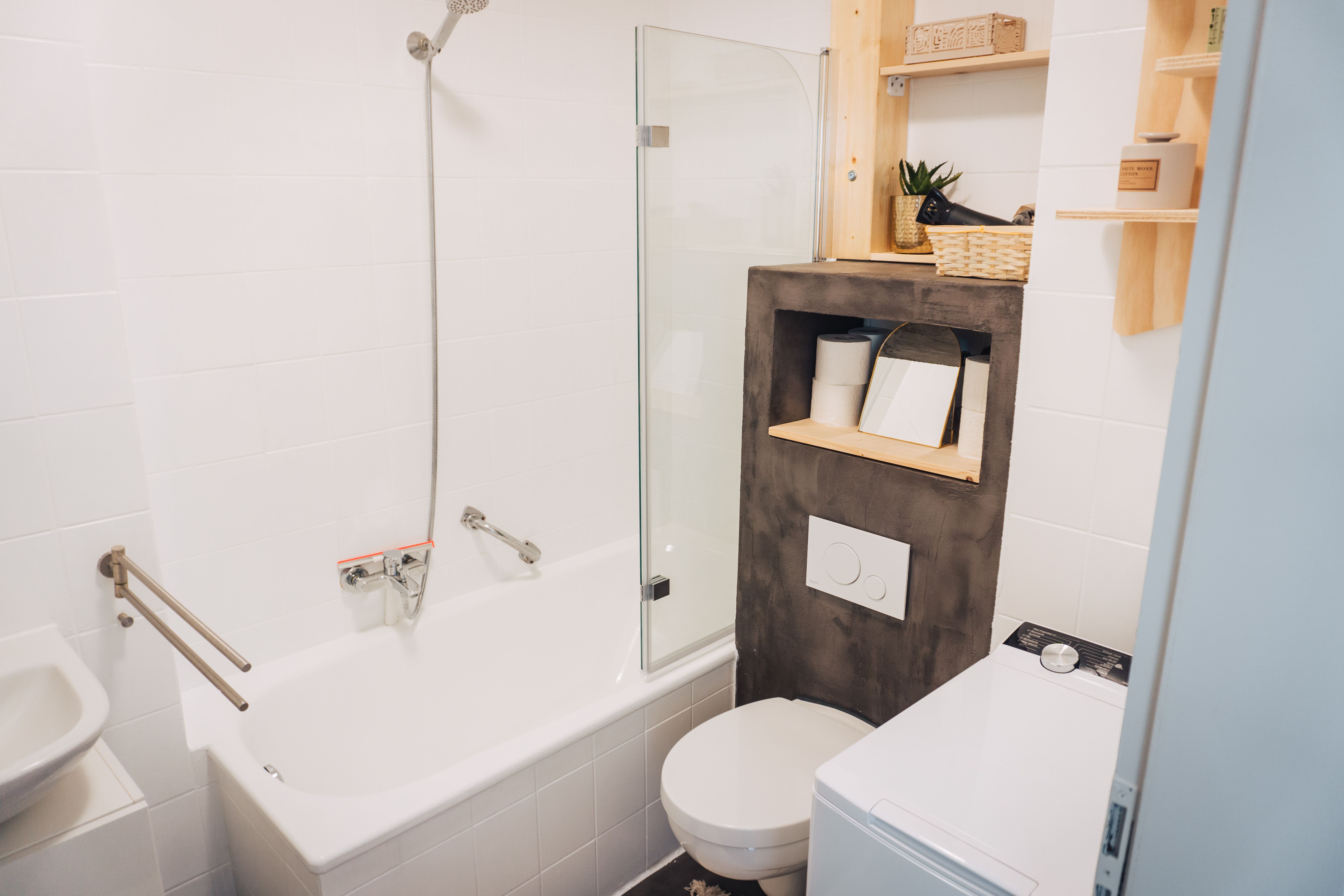 Nice & Bright Apartment In Straubing - 7