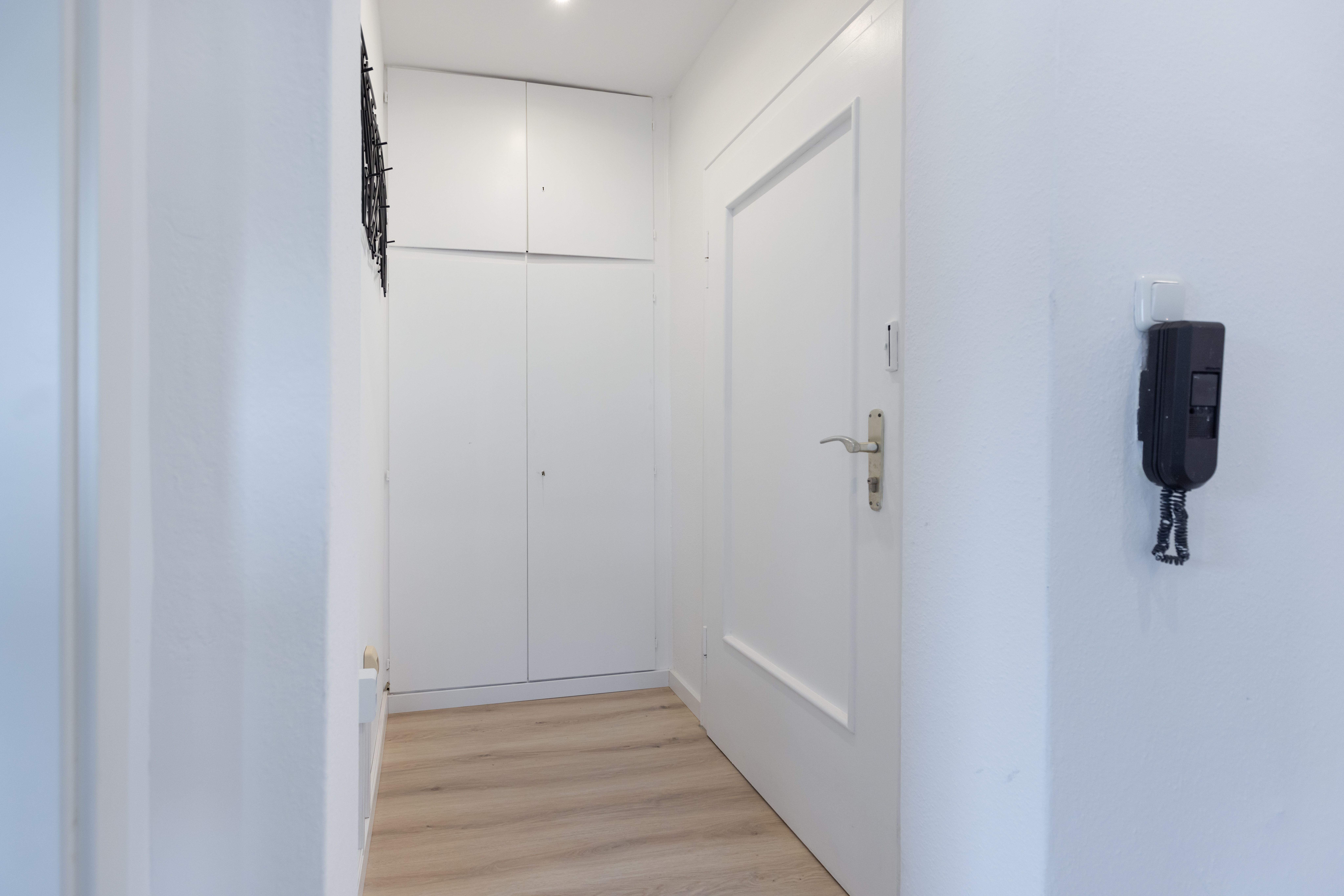 Fashionable & Gorgeous Suite (Zell A. Main) - 2
