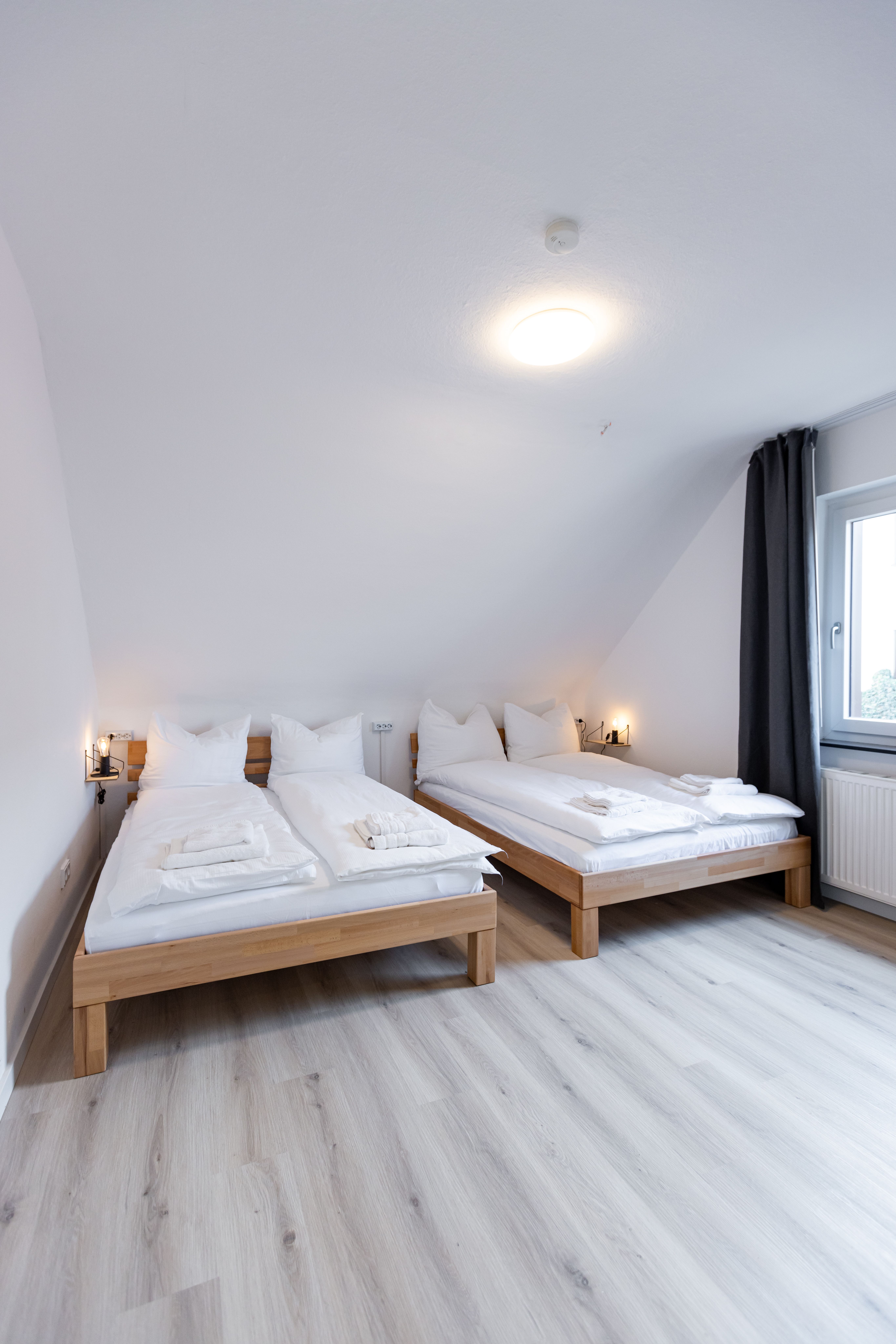 Fashionable & Gorgeous Suite (Zell A. Main) - 10
