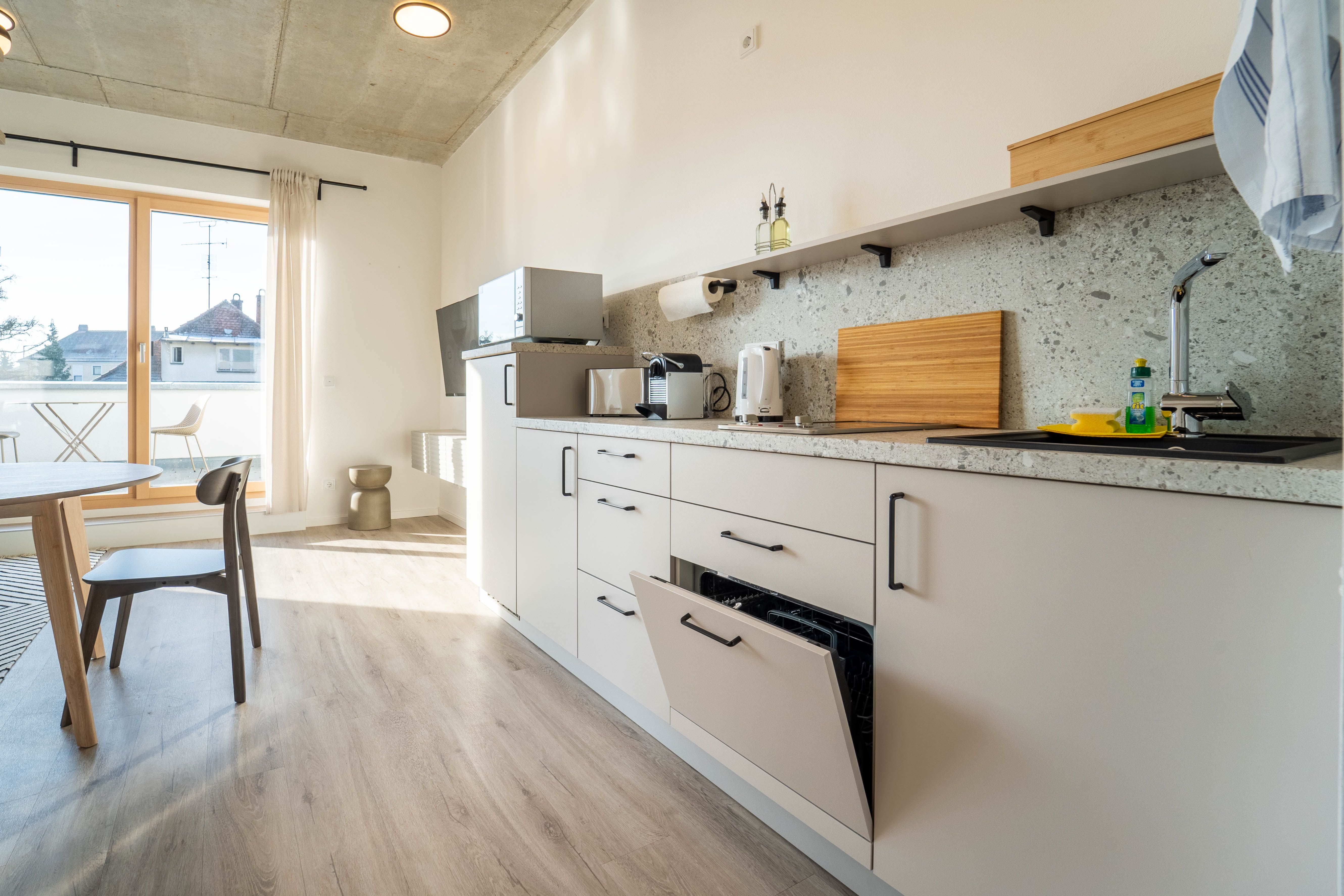  Dreamcation Apartments Straubing - Design Studio  -  dreamcation Apartments Straubing - Design Studio  - Gallery -  12
