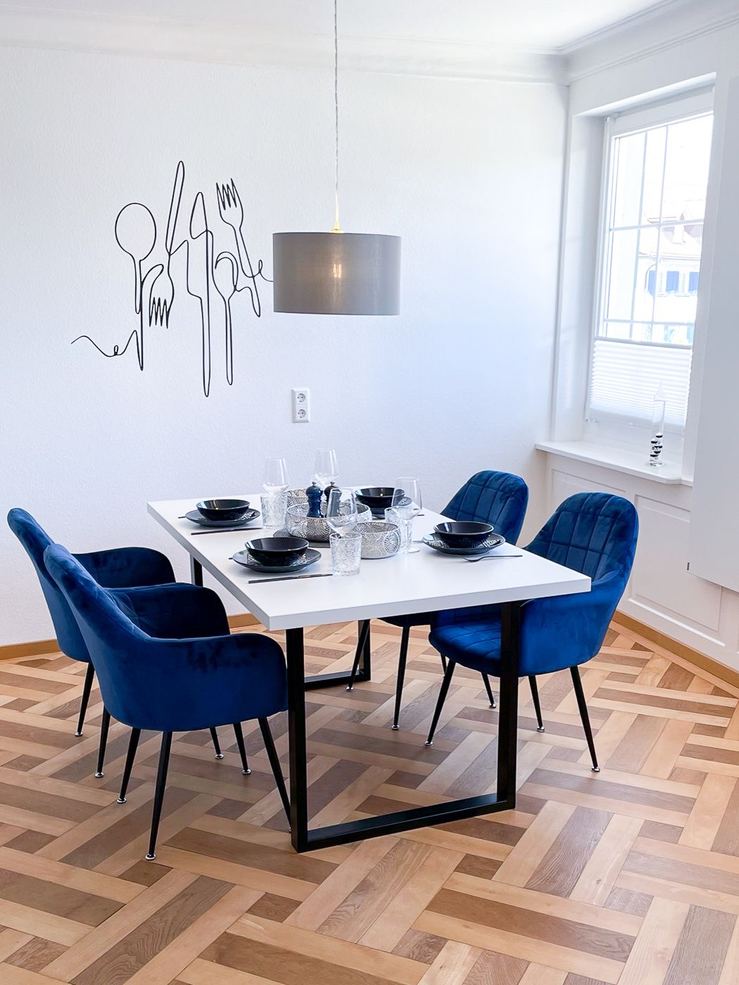 Old Meets Modern, Beautiful Comfortable Apartment In The Heart Of Tettnang - 2