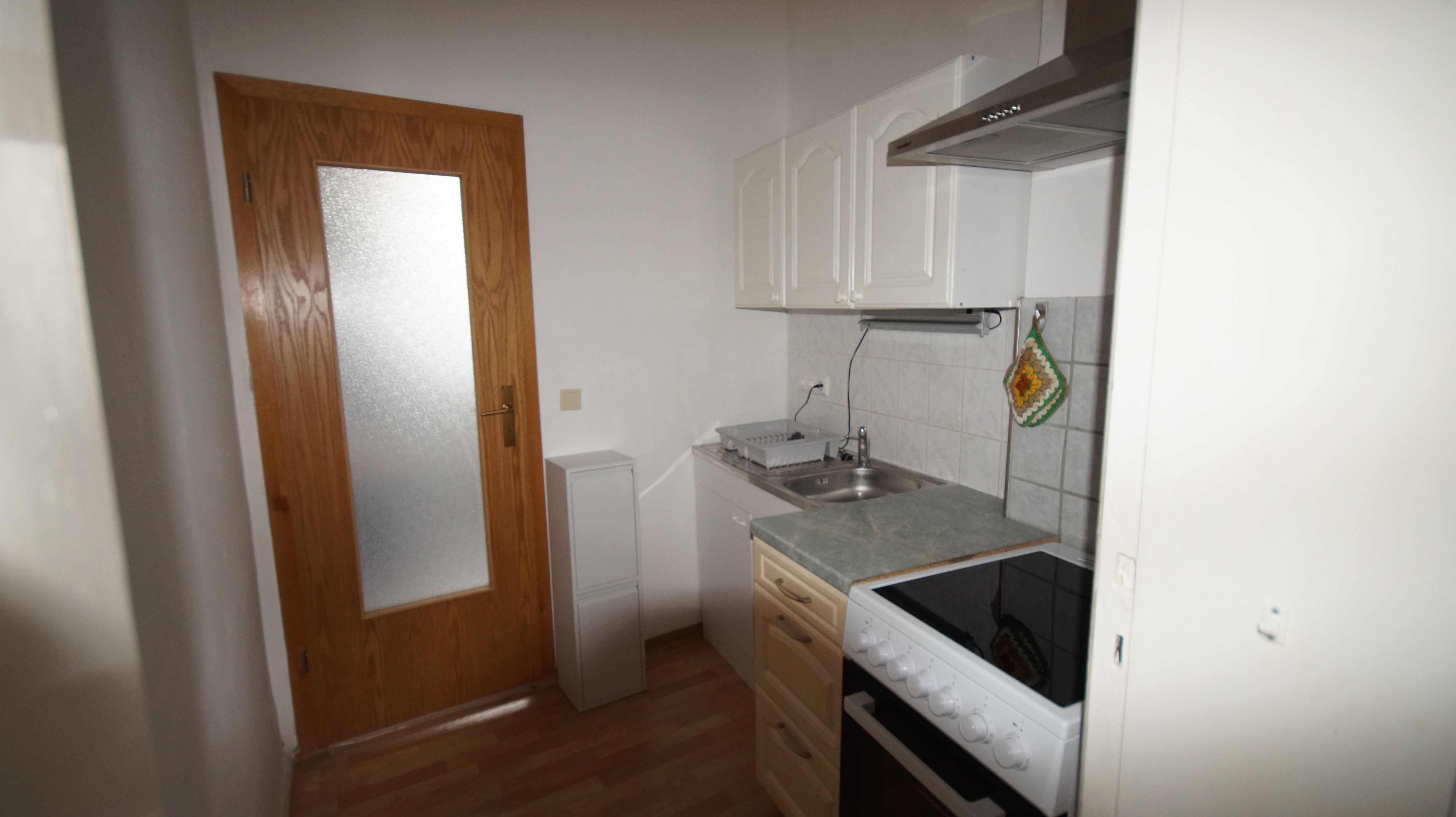  Beautiful 2-Room Apartment In Lauchhammer-Mitte  -  Beautiful 2-room apartment in Lauchhammer-Mitte  - Gallery -  4