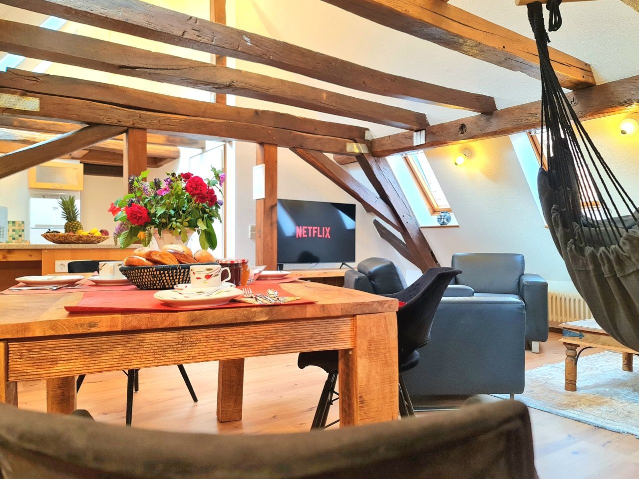 AVAHOME: Loft Style Apartment For 4 In Kandel / Near Karlsruhe, WiFi, Netflix, Kitchen, Washer-Dryer - 3