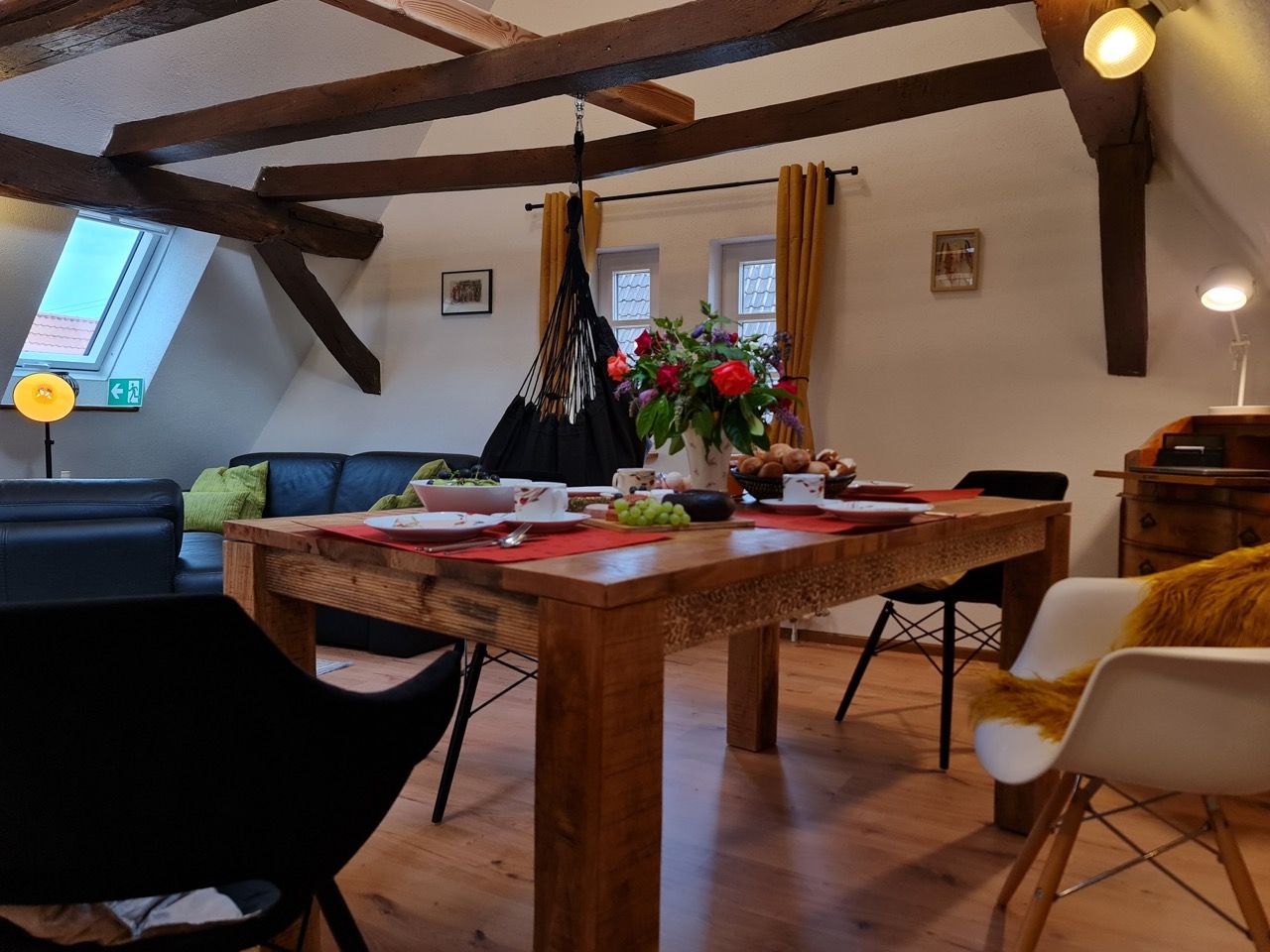 AVAHOME: Loft Style Apartment For 4 In Kandel / Near Karlsruhe, WiFi, Netflix, Kitchen, Washer-Dryer - 4