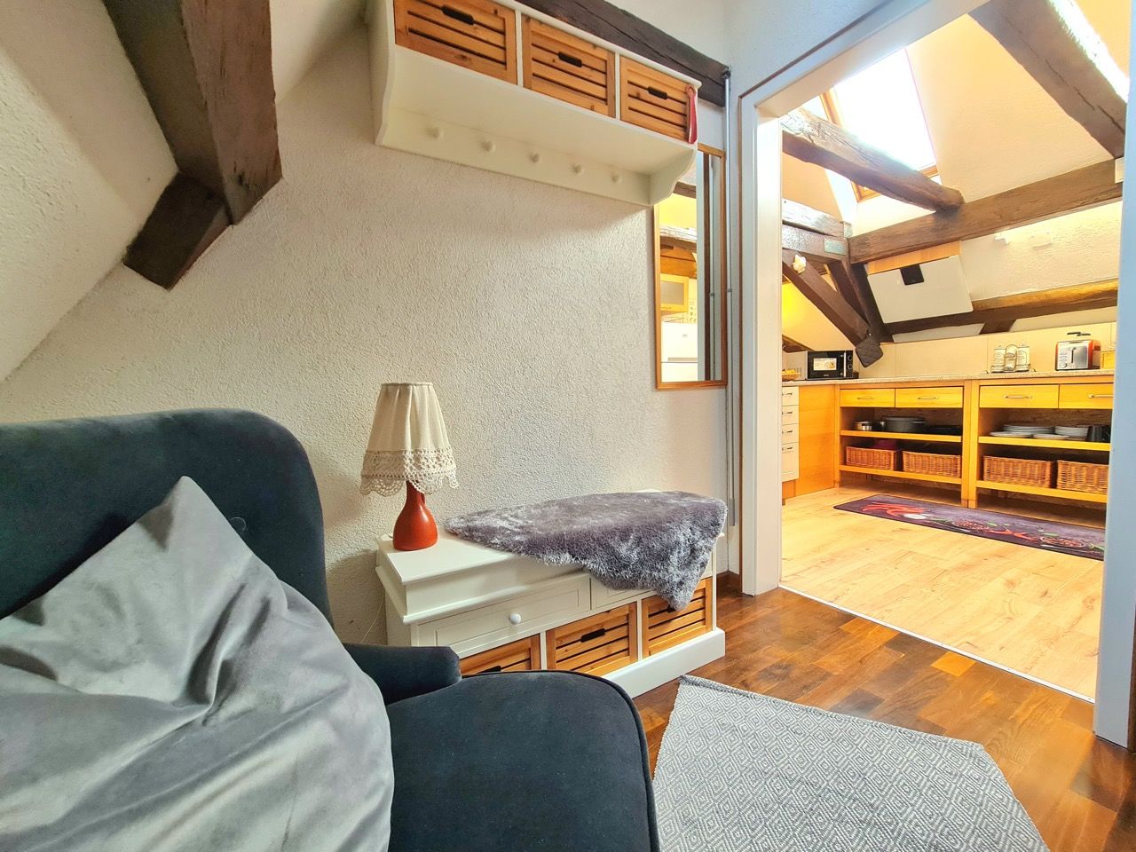 AVAHOME: Loft Style Apartment For 4 In Kandel / Near Karlsruhe, WiFi, Netflix, Kitchen, Washer-Dryer - 5