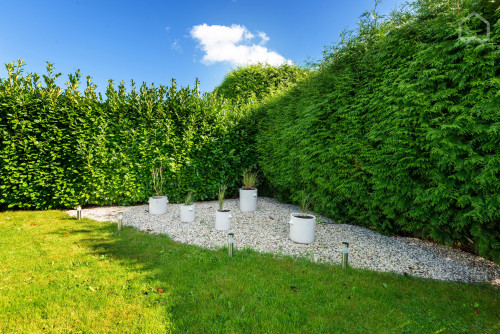 Private terrace & garden - Fully furnished 2 bedroom apartment in Kleve