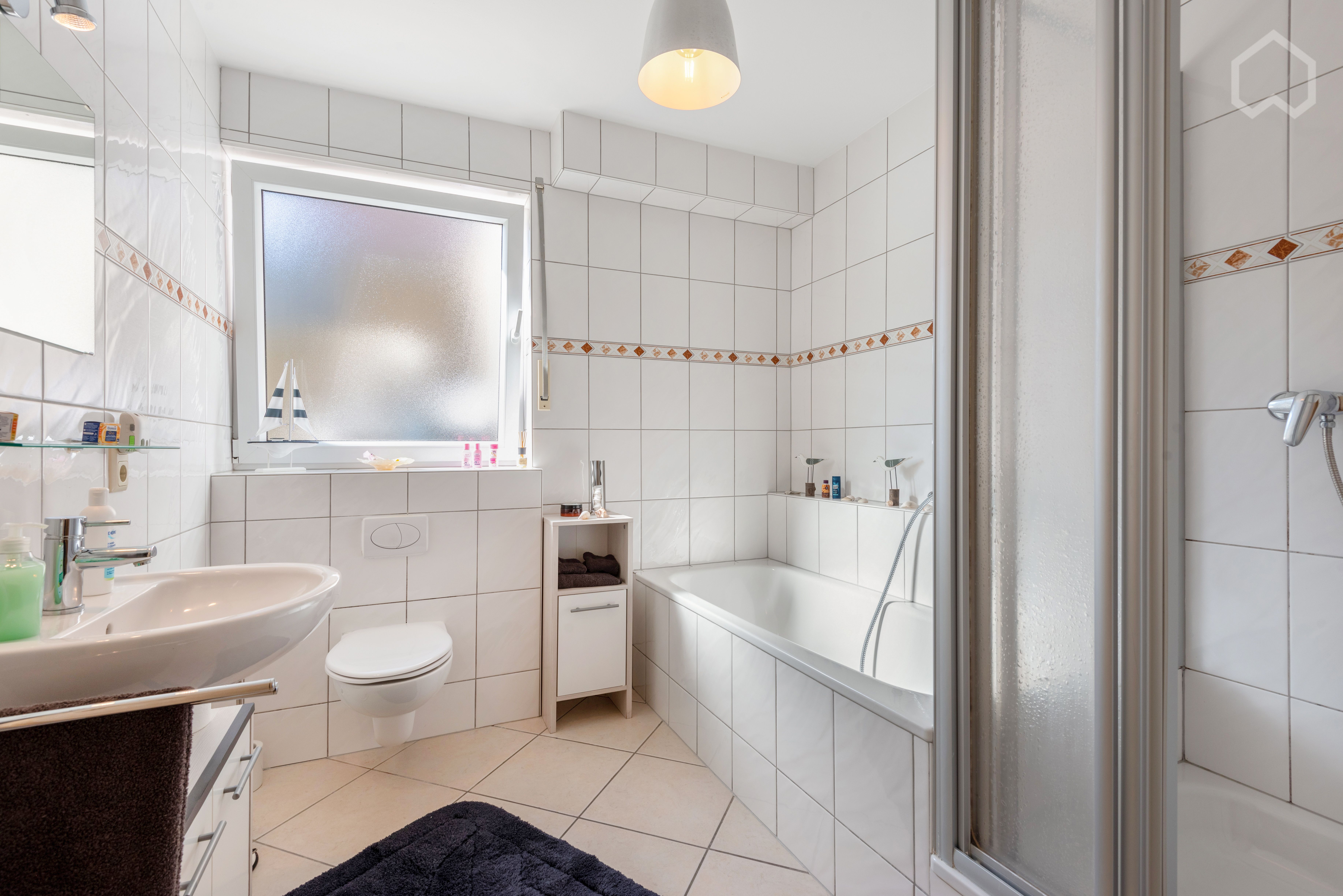  Private Terrace & Garden - Fully Furnished 2 Bedroom Apartment In Kleve  -  Private terrace & garden - Fully furnished 2 bedroom apartment in Kleve  - Gallery -  6