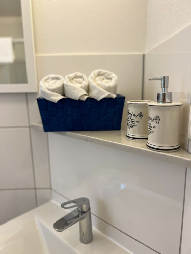 Home Inn Apartments - Gallery - 8