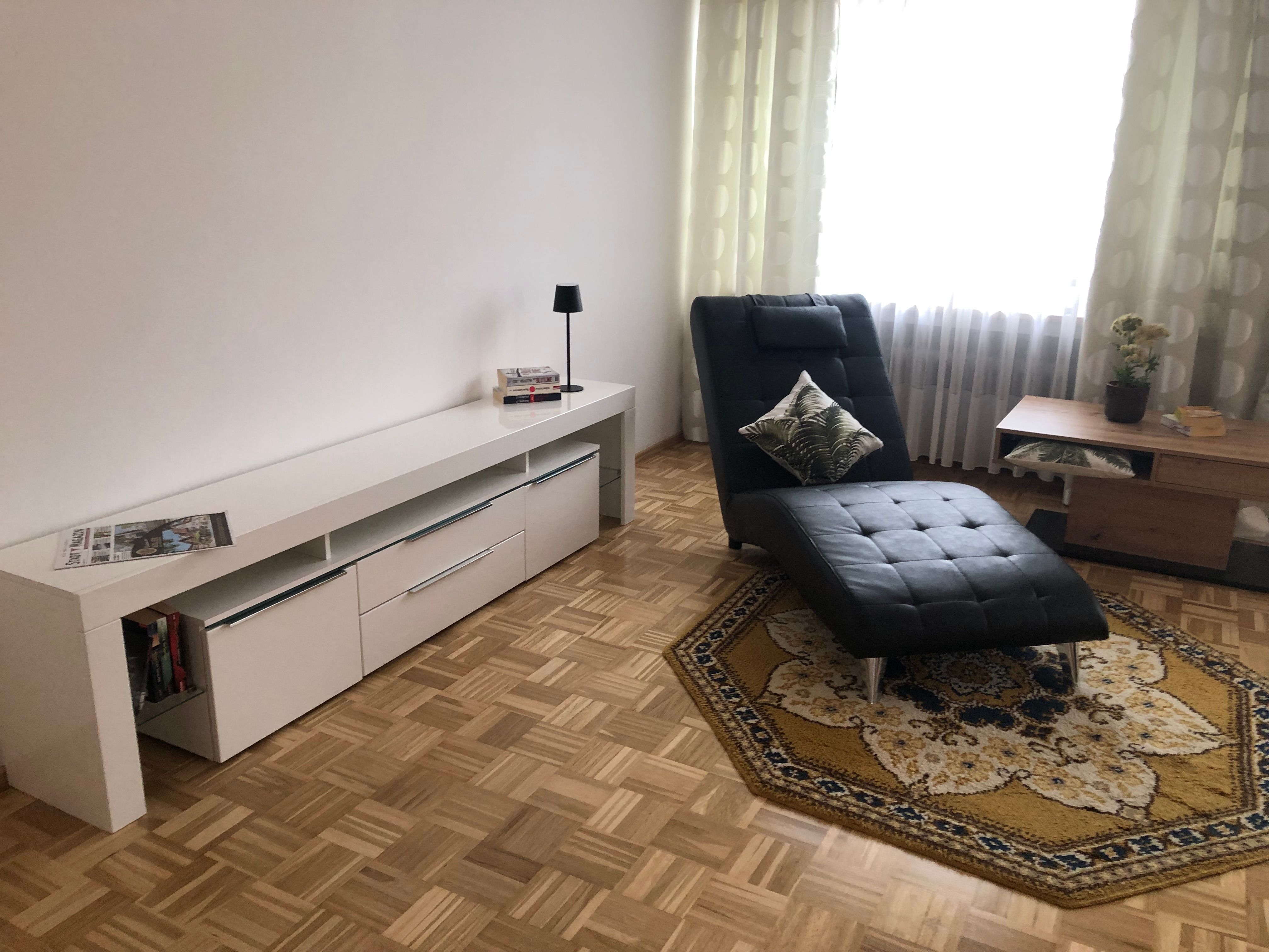  2 Room Apartment Sunny And Spacious  -  2 room apartment sunny and spacious  - Gallery -  17