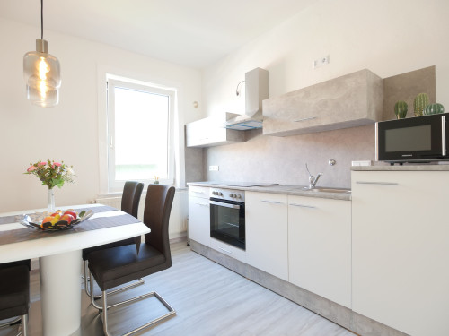 Top 107 sqm apartment | Netflix | central | 5 rooms