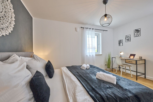 XXL Balcony I Boutique Apartment I Playground