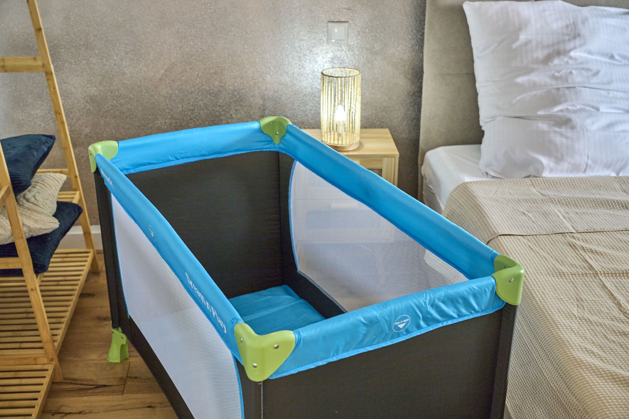  XXL Balcony I Boutique Apartment I Playground  -  XXL Balcony I Boutique Apartment I Playground  - Gallery -  13