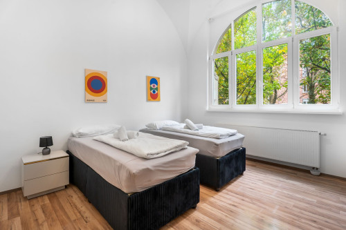 30133287620251025023932AM