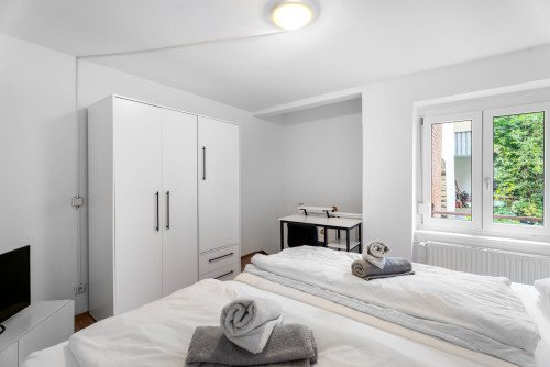 Luxury 3-room maisonette apartment | Stuttgart West Schwabstraße I Family & Student