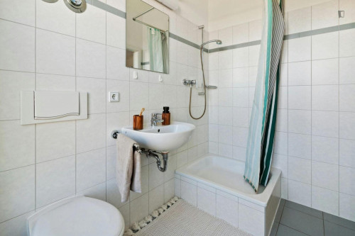 Pleasant studio in the Altstadt district - Gallery - 17