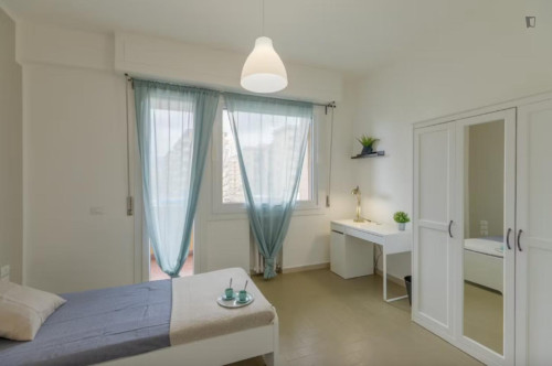 Single Bedroom in a Shared Apartment in Florence
