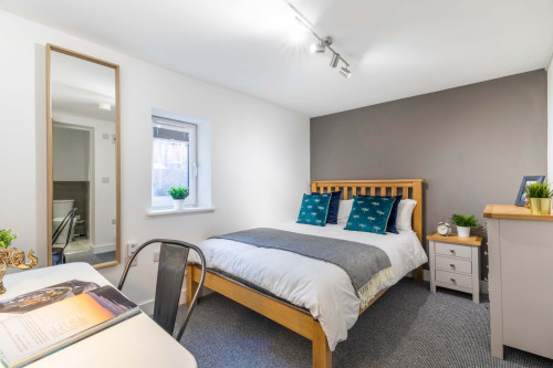 23-hartley-grove-leeds-135857892120251025083950AM