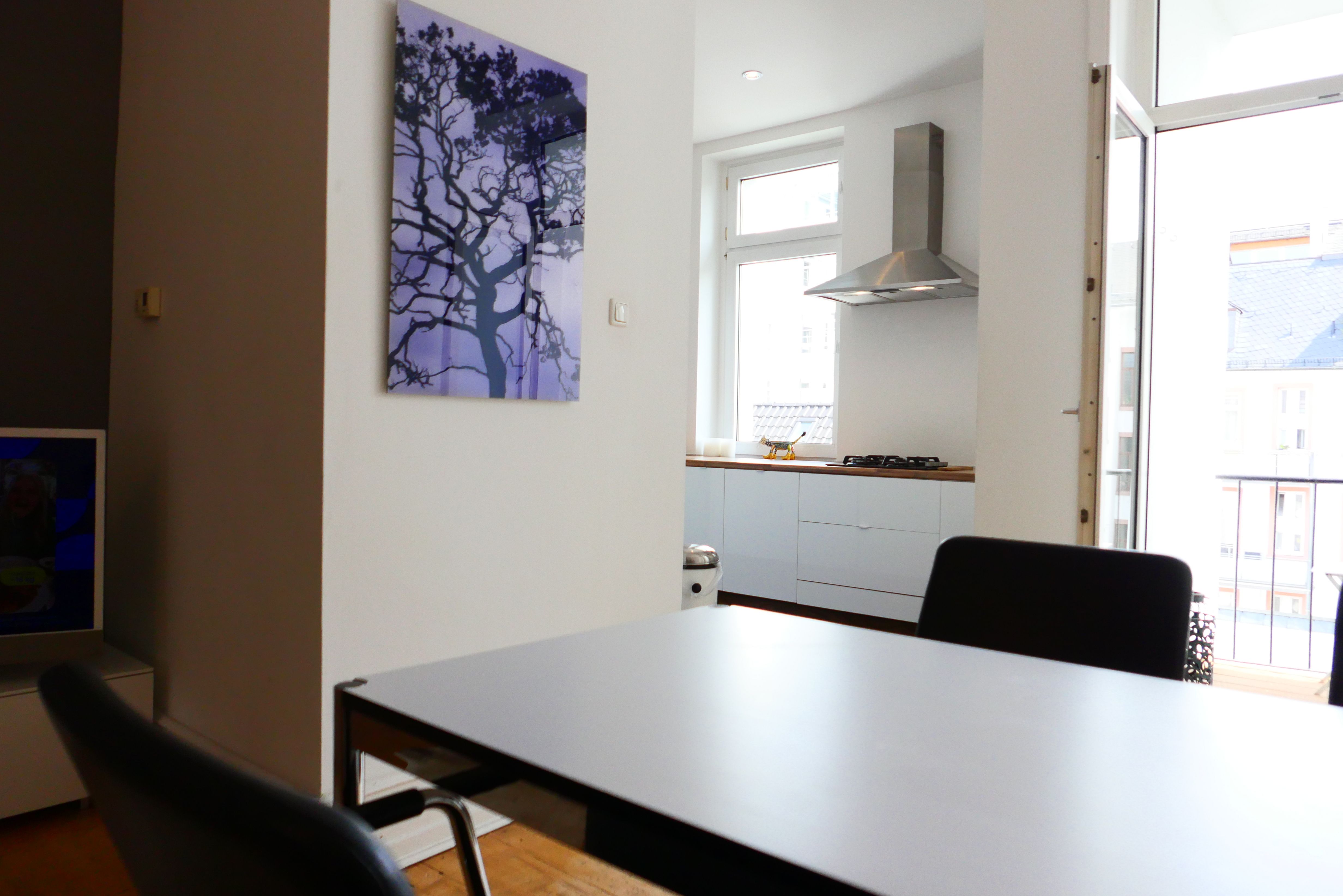 Stylishly Renovated 90 Sqm Design Apartment In A Classic Historic Building - 3