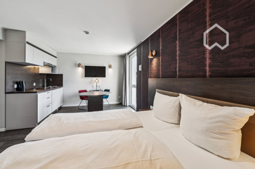 Lovely, awesome studio in Aschheim (Munich / Metro : Riem) - Gallery - 22