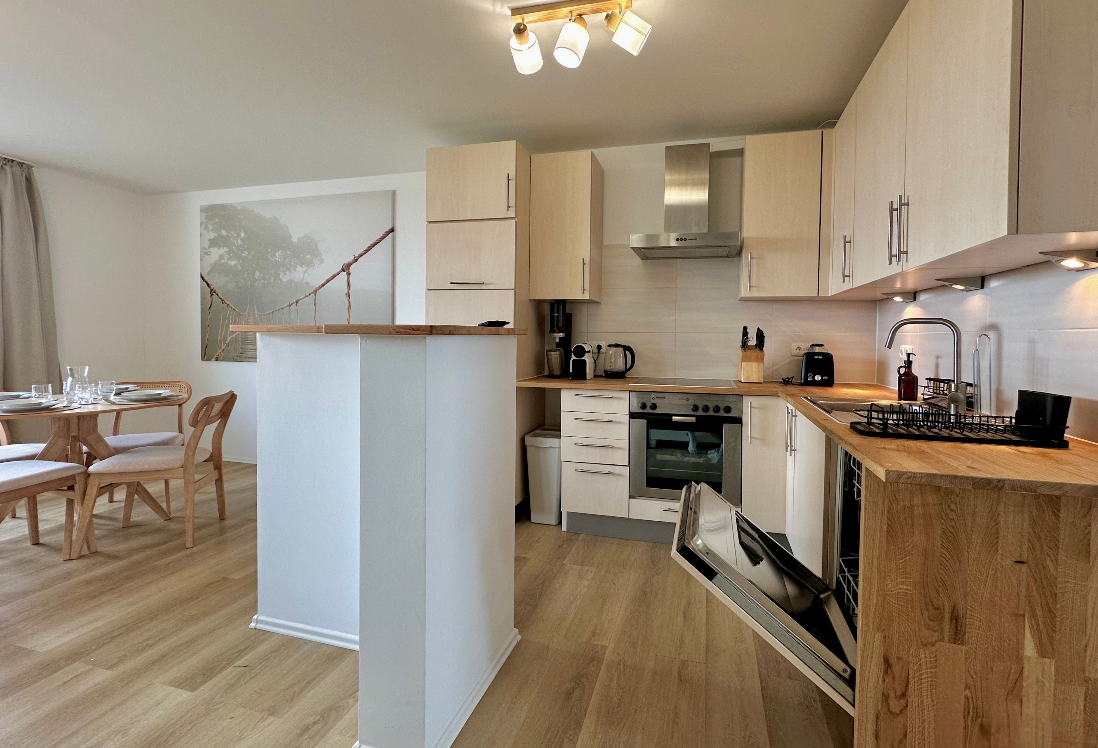 Frisch Renovierte, Helle Wohnung Mit Balkon, Küche, Parkplatz Und Exzellenter Anbindung - Frisch renovierte, helle Wohnung mit Balkon, Küche, Parkplatz und exzellenter Anbindung - Gallery - 13