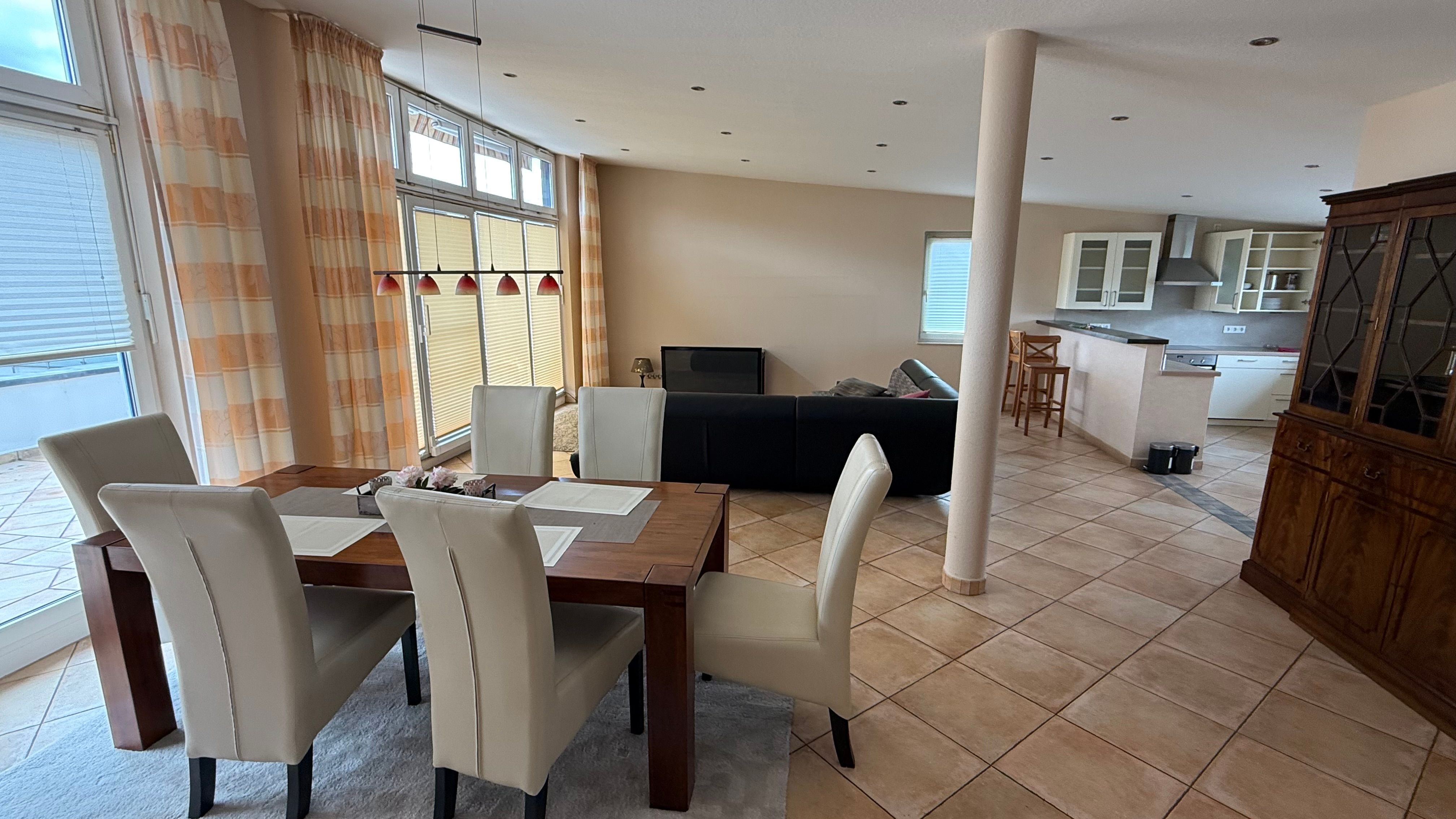 Spacious, Neat Loft With Nice City View - Spacious, neat loft with nice city view - Gallery - 11