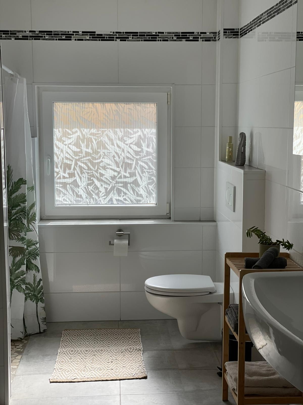  Perfect Studio In Singen (Hohentwiel)  -  Perfect studio in Singen (Hohentwiel)  - Gallery -  1