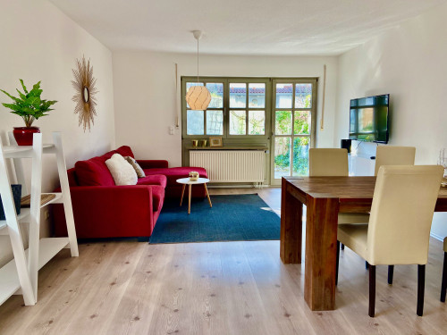Fully Furnished: Large 2-room apartment, sunny terrace, near the main train station, underground parking space, Wi-Fi - Gallery - 8