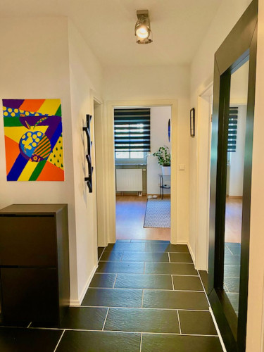 Fully Furnished: Large 2-room apartment, sunny terrace, near the main train station, underground parking space, Wi-Fi - Gallery - 20
