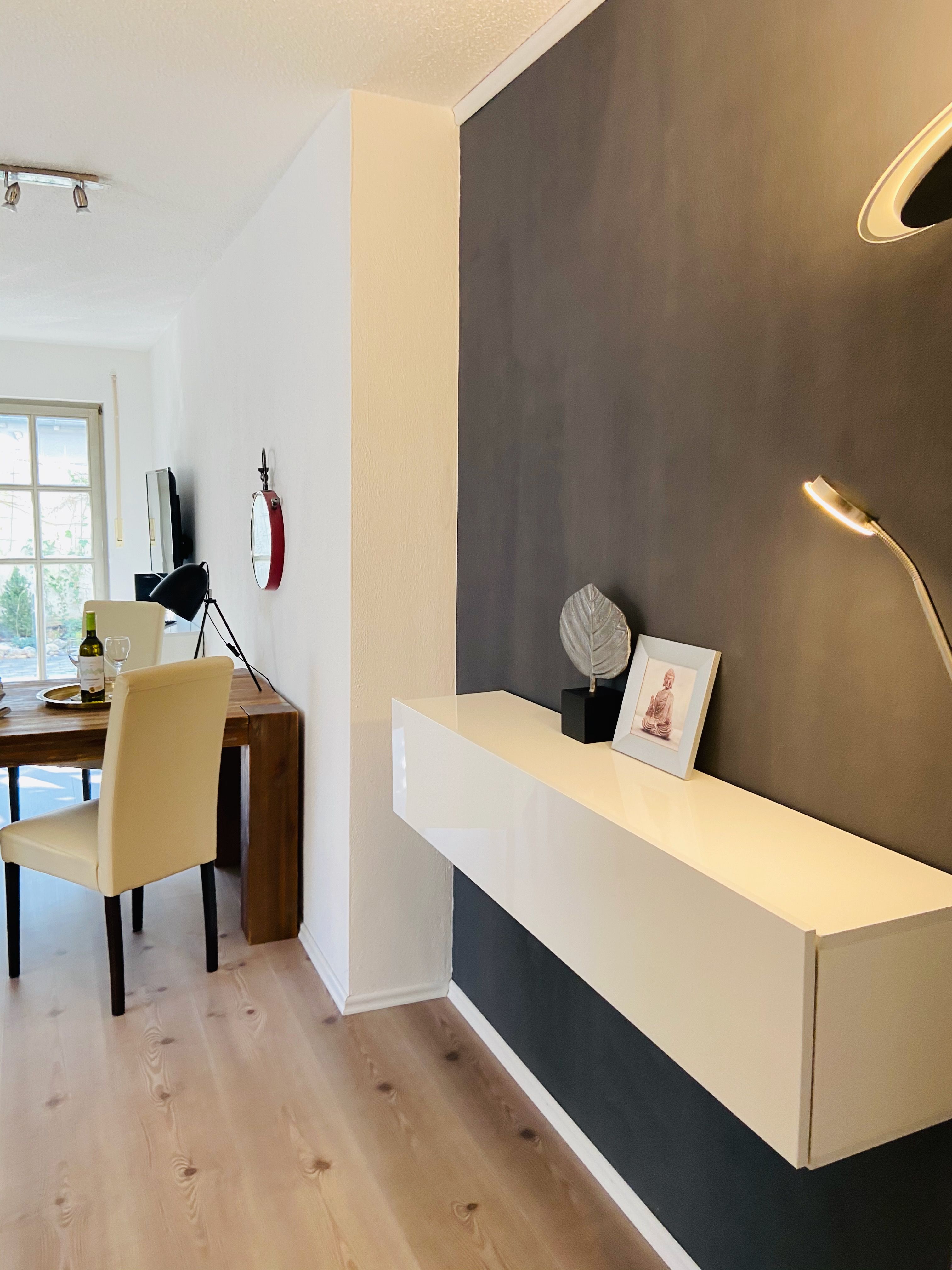 Fully Furnished: Large 2-Room Apartment, Sunny Terrace, Near The Main Train Station, Underground Par - 9
