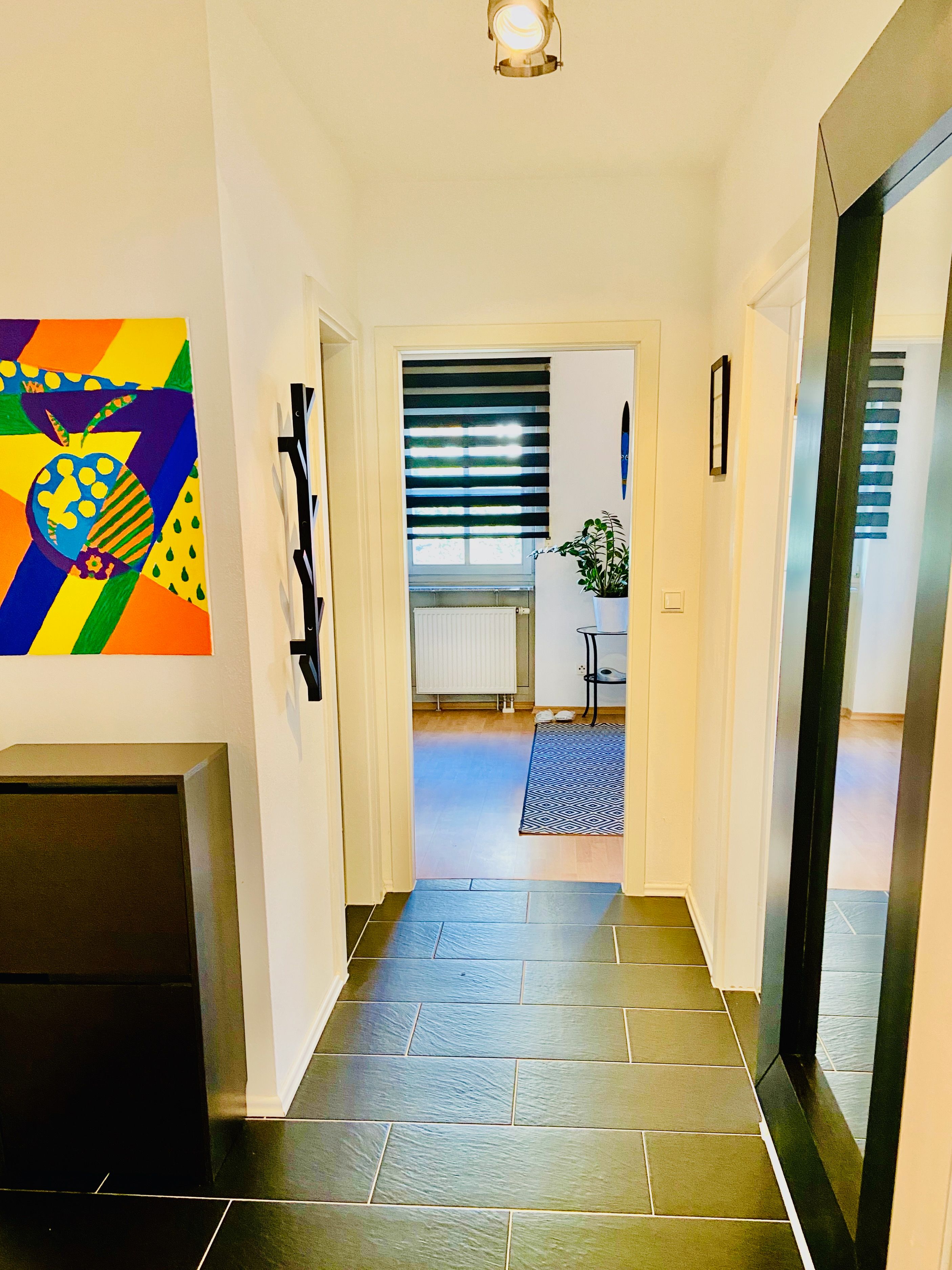 Fully Furnished: Large 2-Room Apartment, Sunny Terrace, Near The Main Train Station, Underground Par - 3