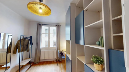 Inviting double bedroom in St Michel - Mairie