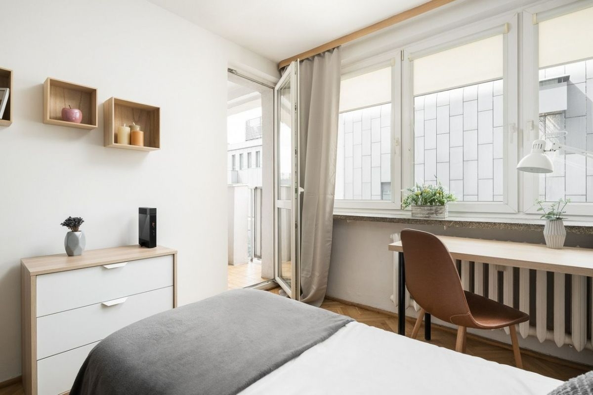 Single Room No. 2, Żelazna Street 34/38 - 7