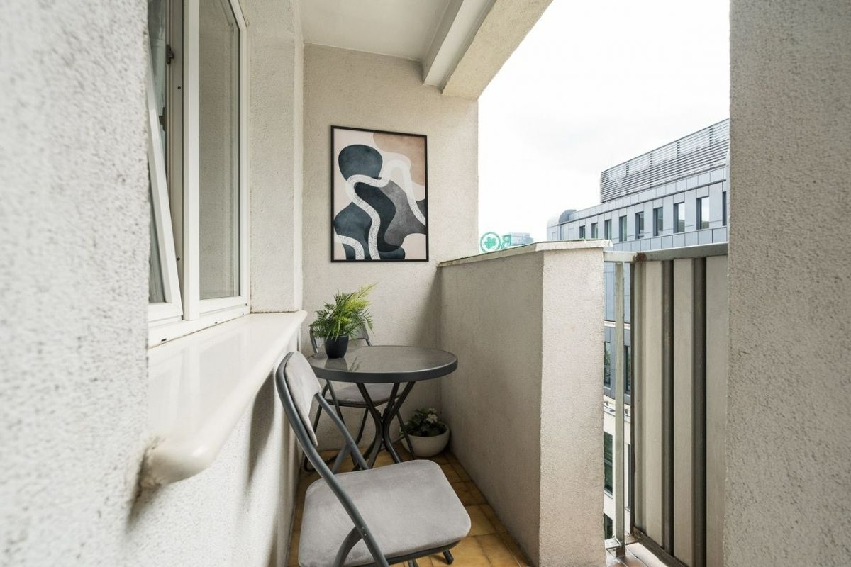 Single Room No. 2, Żelazna Street 34/38 - 6