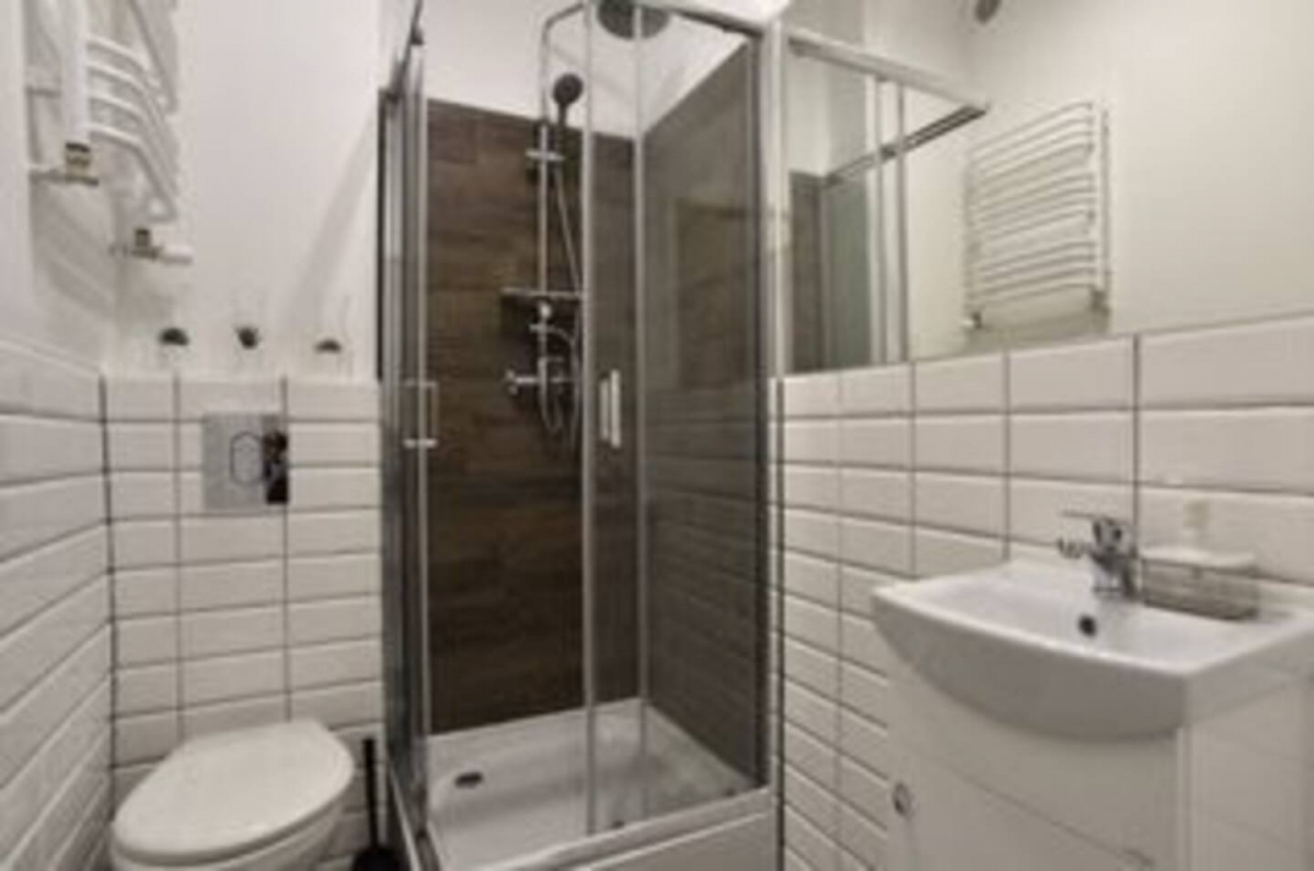 Single Room No. 4 - 4
