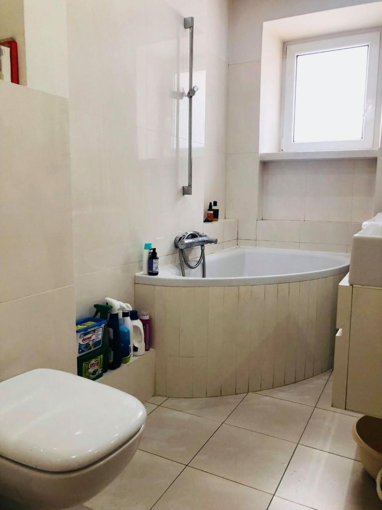 1-Room Apartment On Krajewskiego Street - 5