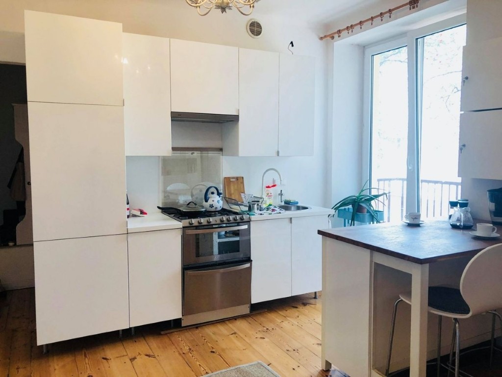 1-Room Apartment On Krajewskiego Street - 4