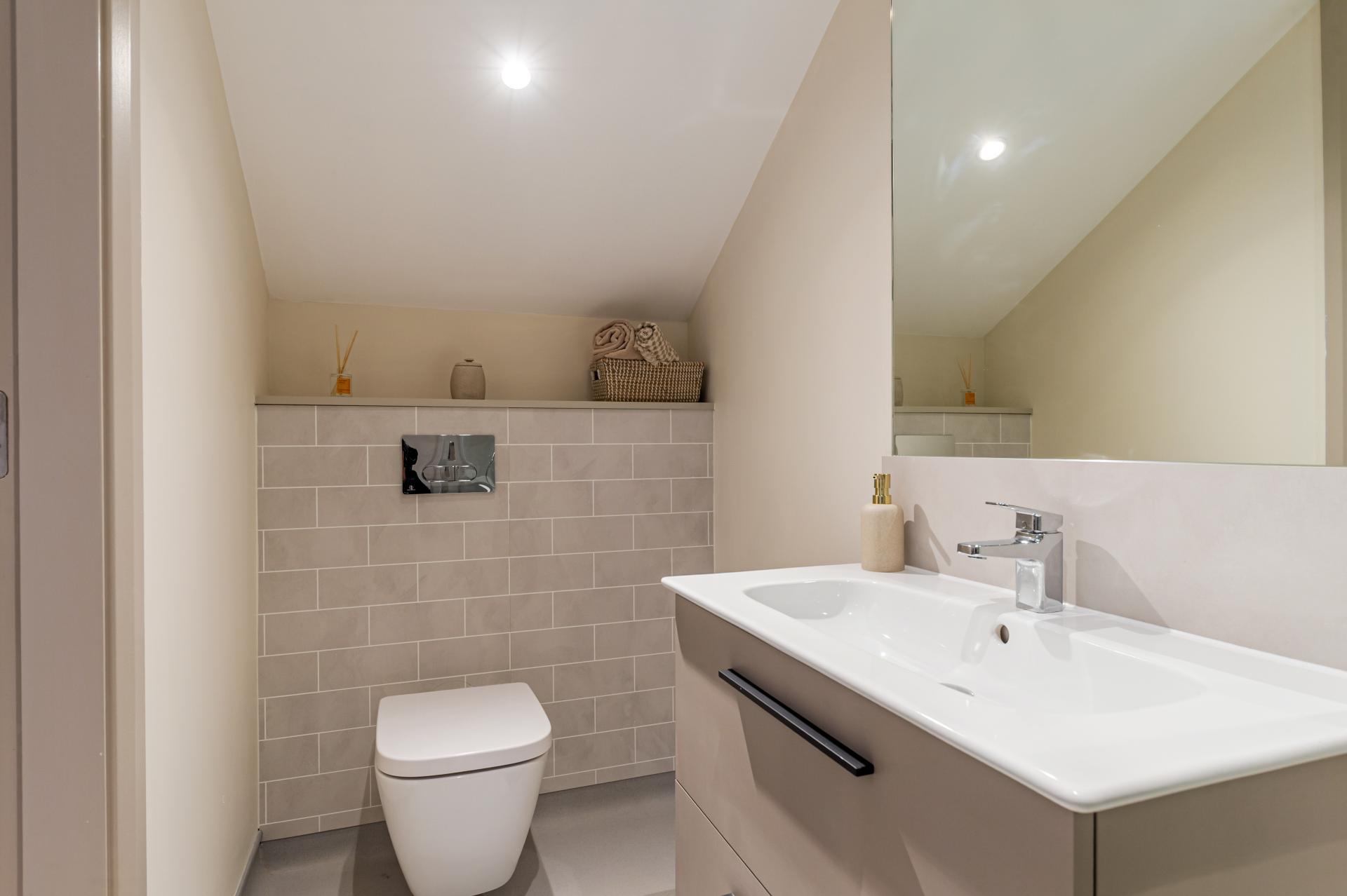  Premium Plus Studio  -  Ryan Hall  - Gallery -  12