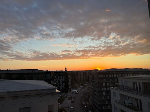 Charming modern 2 room apartment with riverview, 5 min from Potsdam central station