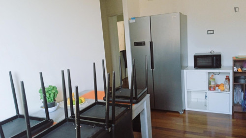 Single bed in twin bedroom in the center of Bologna  - Gallery -  5